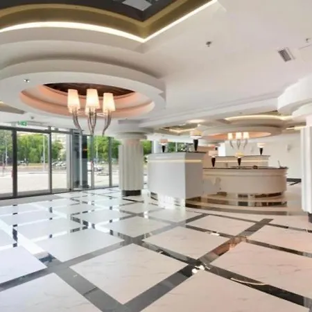 Hanza Tower Sky 20 & Pool شتشيتسين